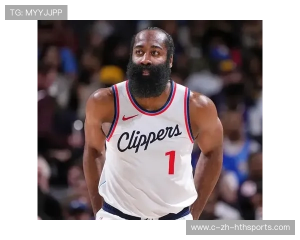 哈登35+10+11依旧无力回天:快船告急! 哈登35+10+11依旧无力回天:快船告急!